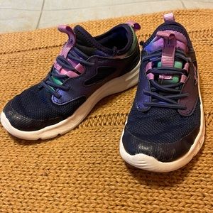 Girls under armor sneakers